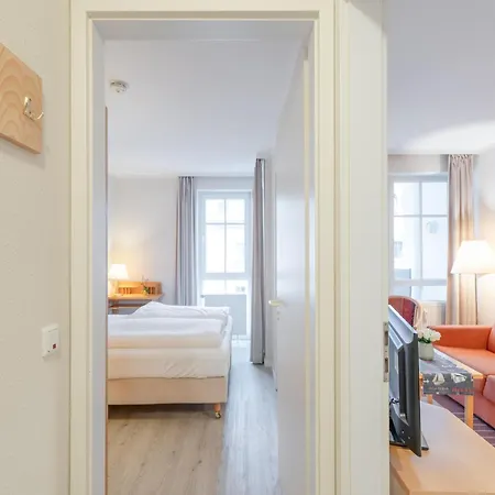 Gemuetliche Im Seepark Mit Balkon Sellin (Rugen)